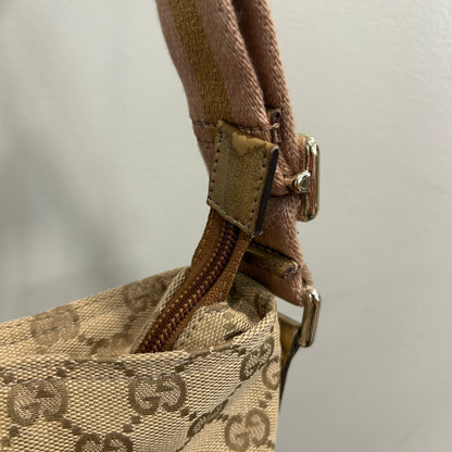 1020 GUCCI Crossbody/Shoulder Bag