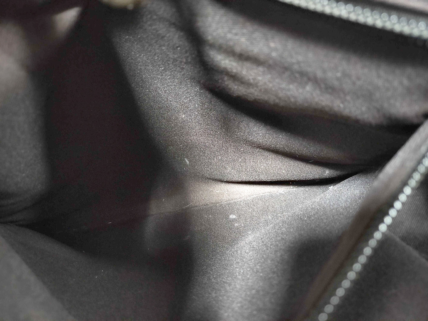 #1161 GUCCI Diamante Embossed Blue Leather Shoulder Tote