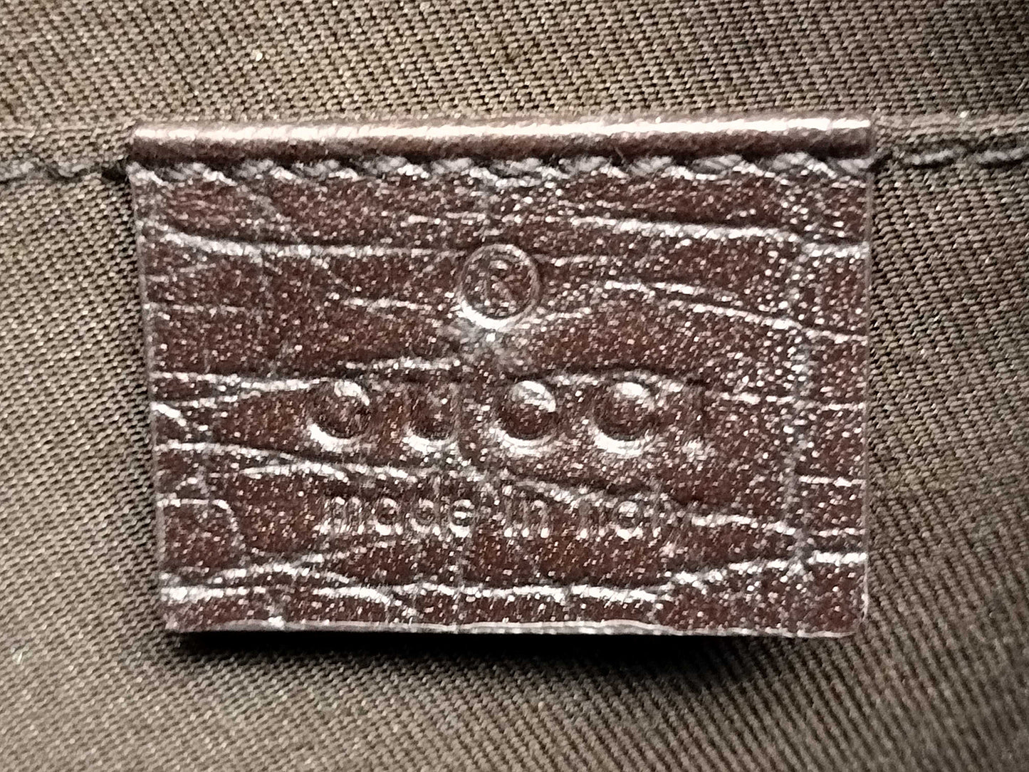 #1110 GUCCI GG Supreme Camera Crossbody Bag