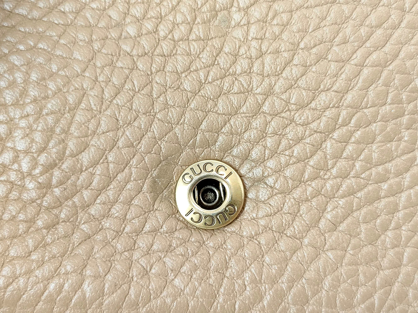 #1375 GUCCI GG Marmont Leather Bifold Wallet