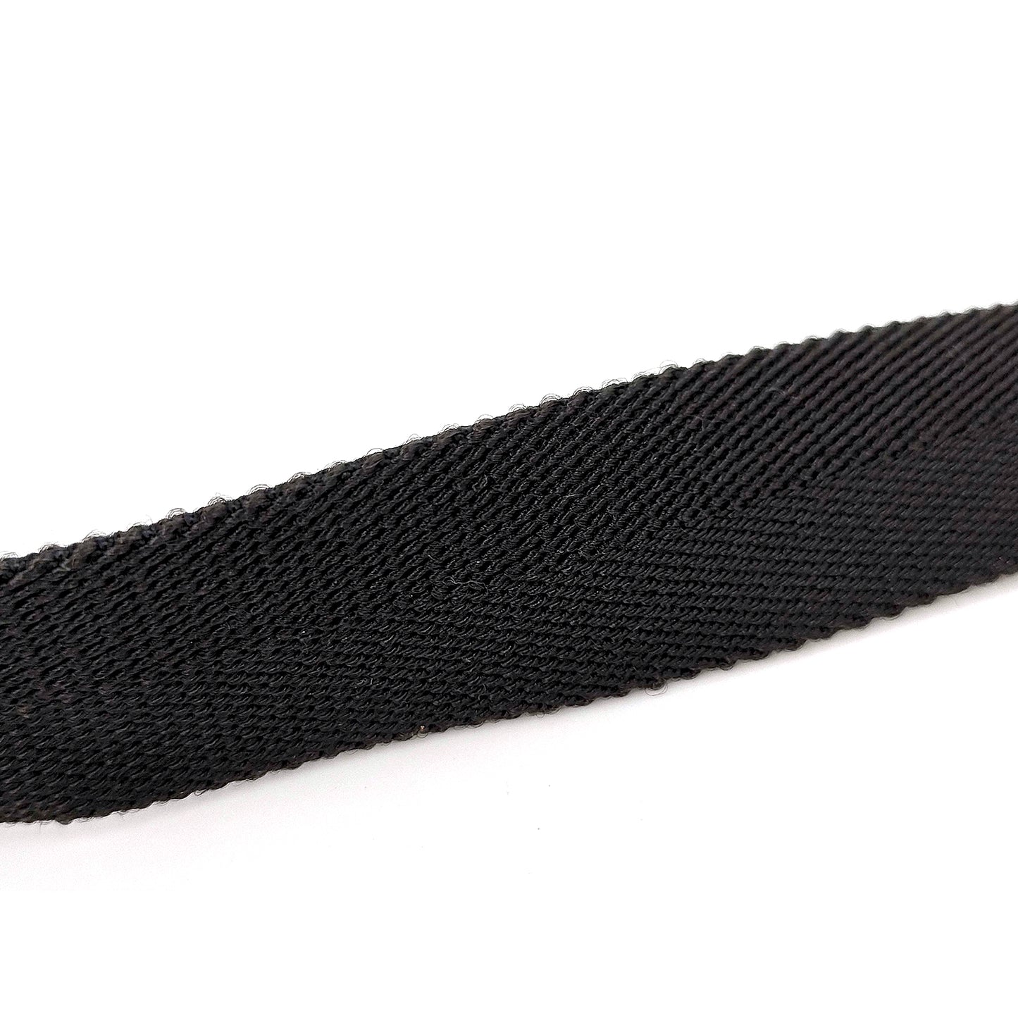 #1160 GUCCI Black GG Canvas Messenger Crossbody