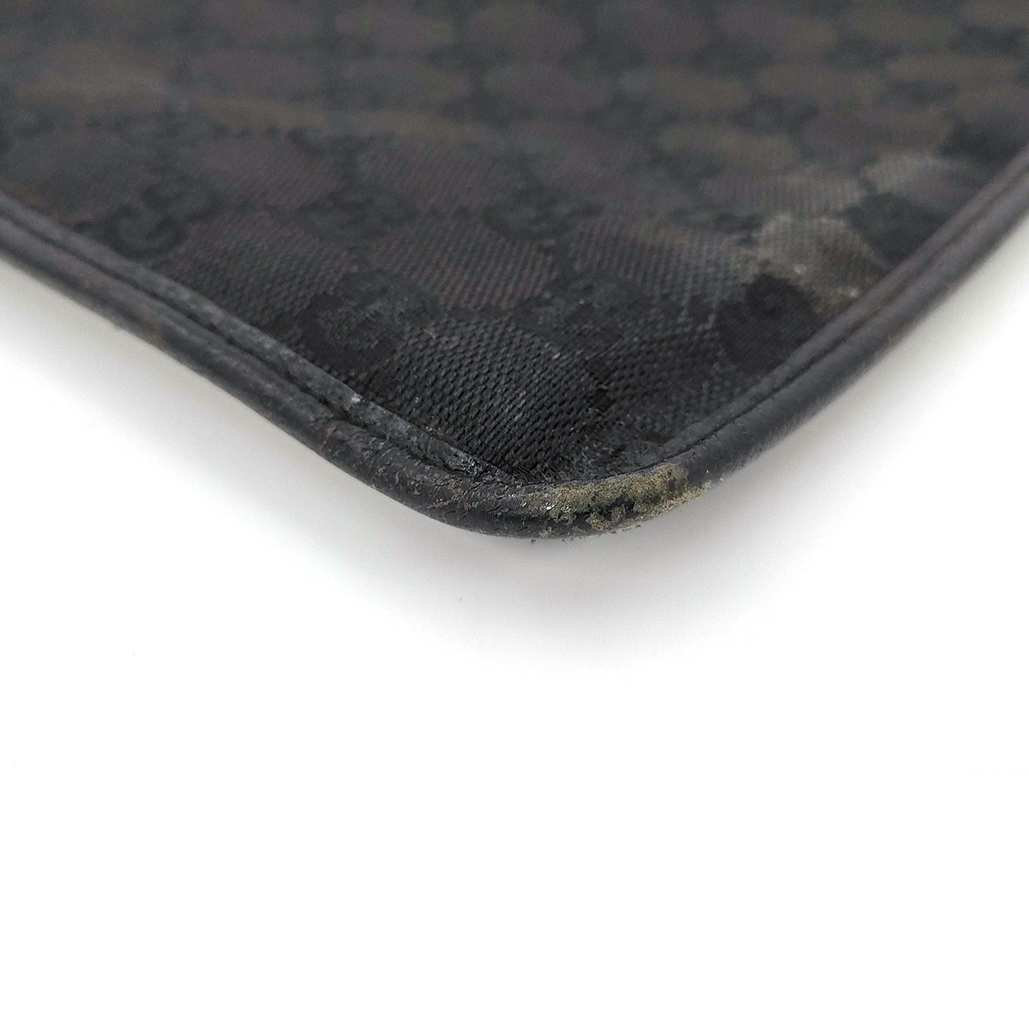 #1160 GUCCI Black GG Canvas Messenger Crossbody