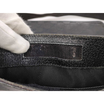 #1160 GUCCI Black GG Canvas Messenger Crossbody