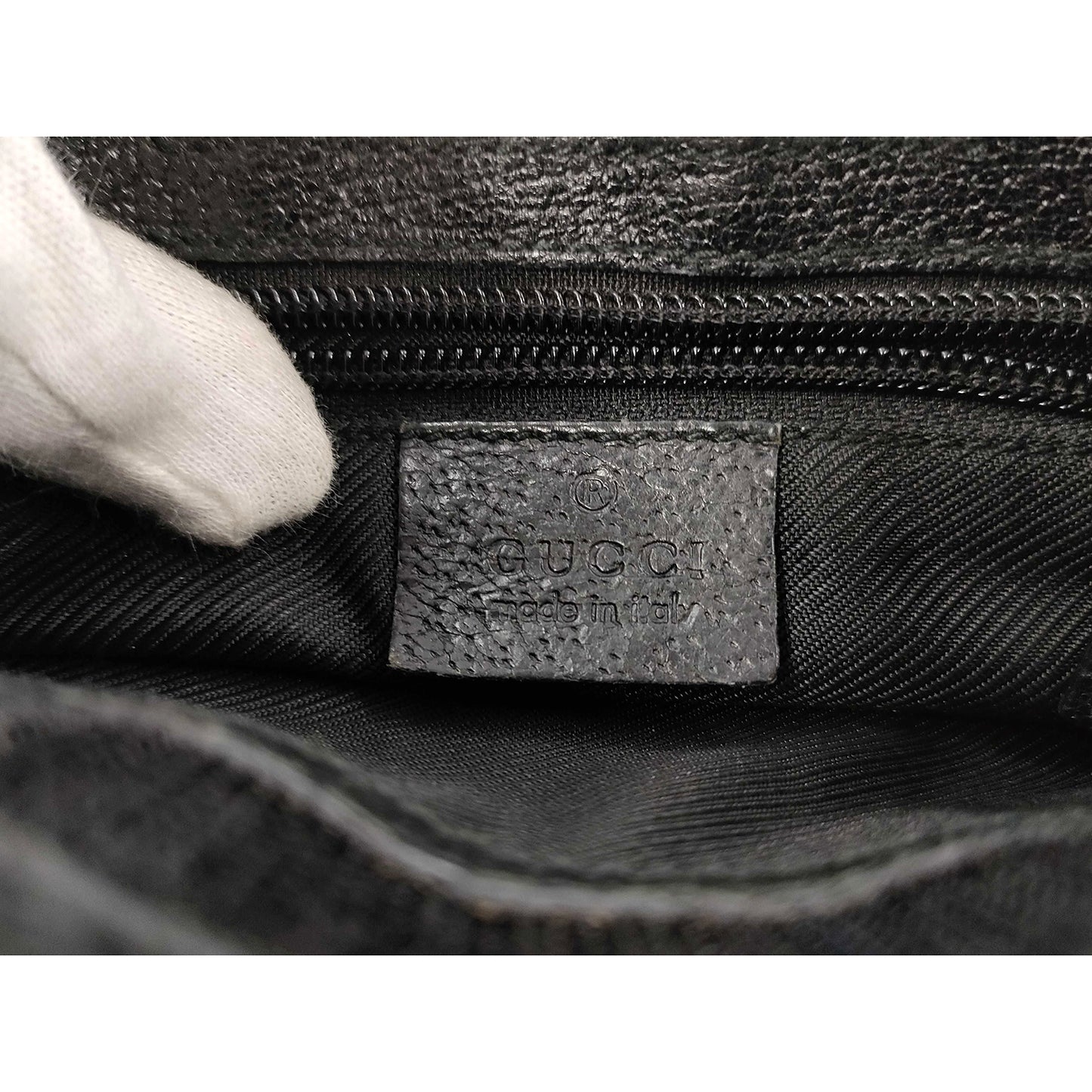 #1160 GUCCI Black GG Canvas Messenger Crossbody