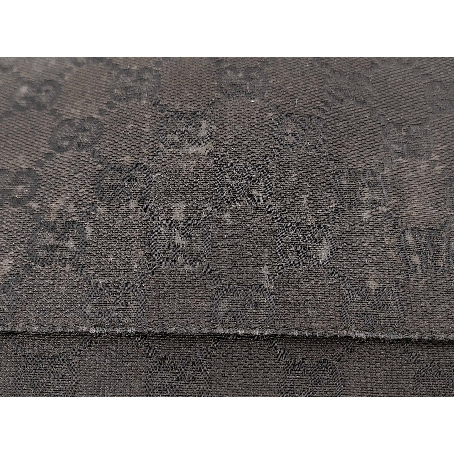 #1160 GUCCI Black GG Canvas Messenger Crossbody