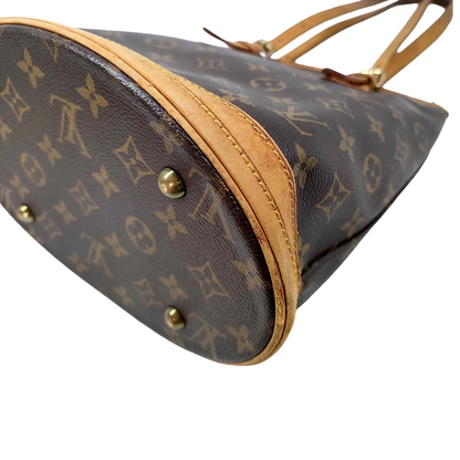 1175 LOUIS VUITTON Monogram Bucket Tote (Cigarette Odor)