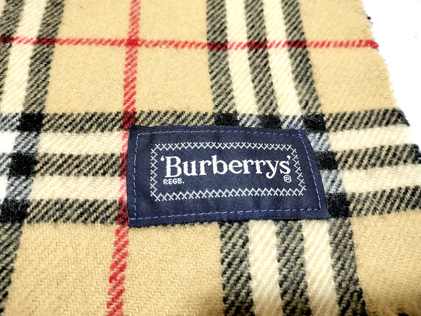 #1343 BURBERRY Archive Beige Check 100% Wool Lap Blanket