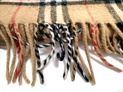 #1321 BURBERRY Vintage Archive Beige Check 100% Lambswool Scarf