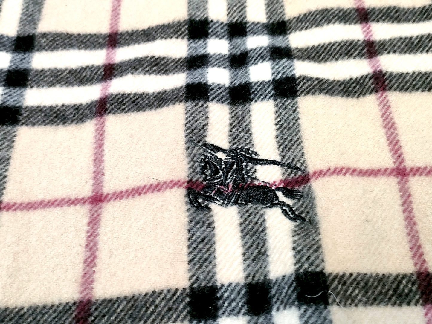 #1342 BURBERRY Archive Beige Check 100% Wool Scarf
