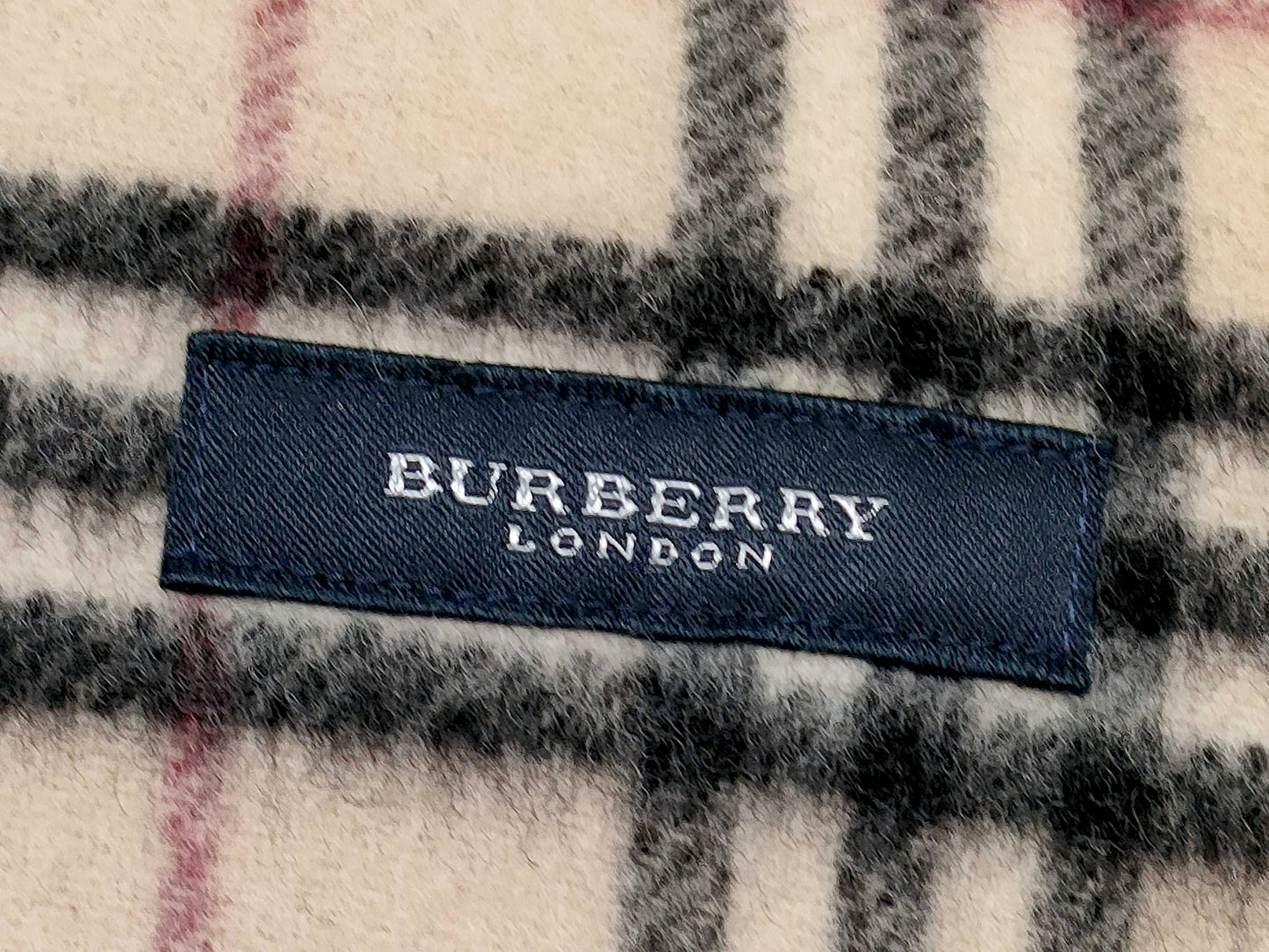 #1325 BURBERRY Light Beige Check 100% Wool Lap Blanket