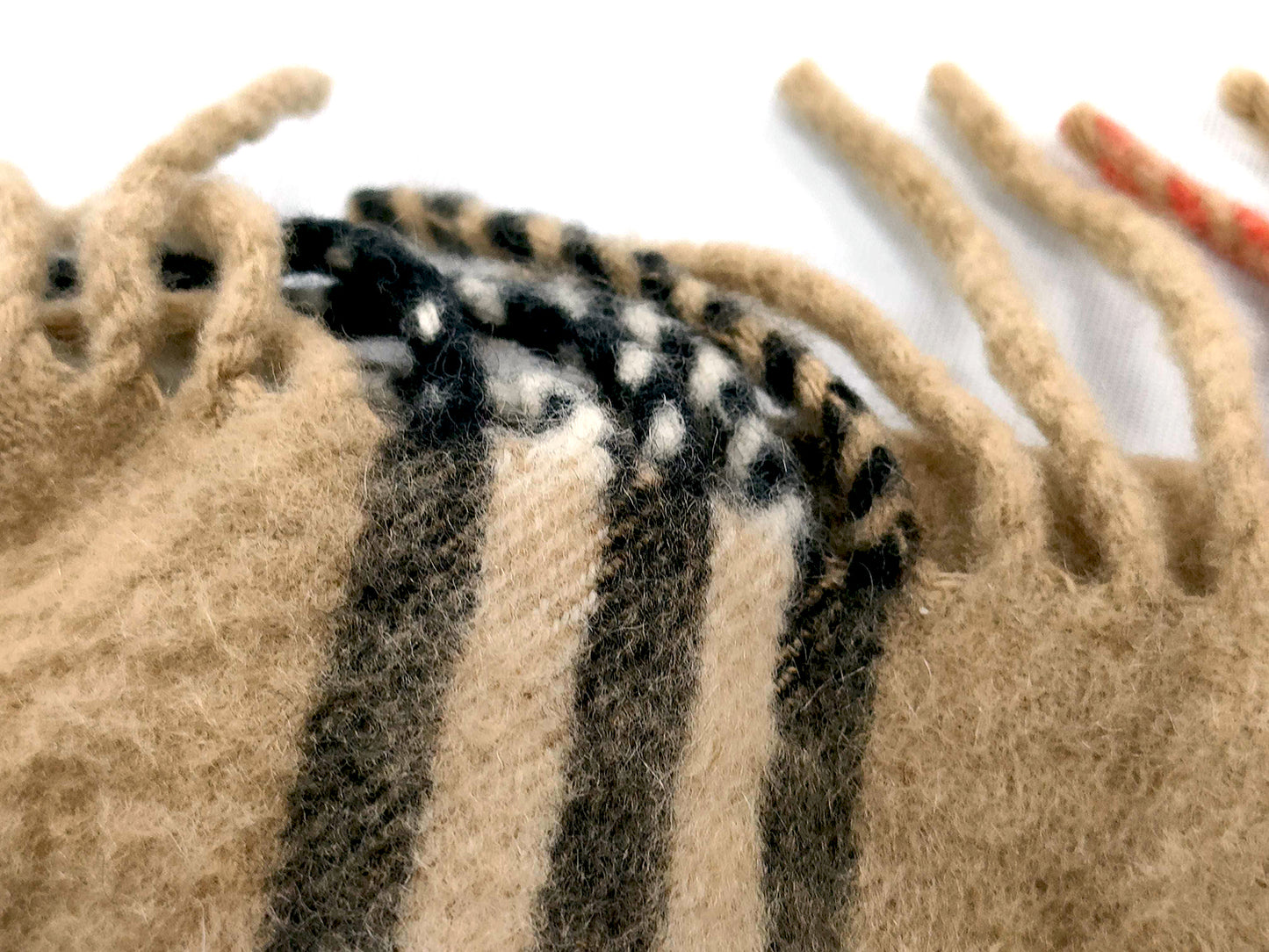 #1332 BURBERRY Vintage Archive Beige 100% Cashmere Scarf