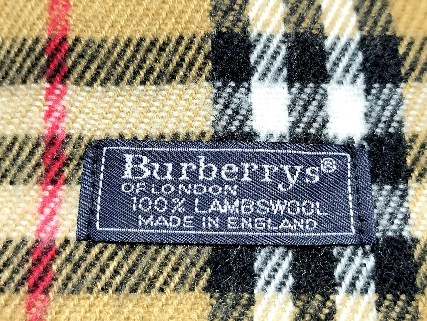 #1319 BURBERRY Vintage Archive Beige Check 100% Lambswool Scarf