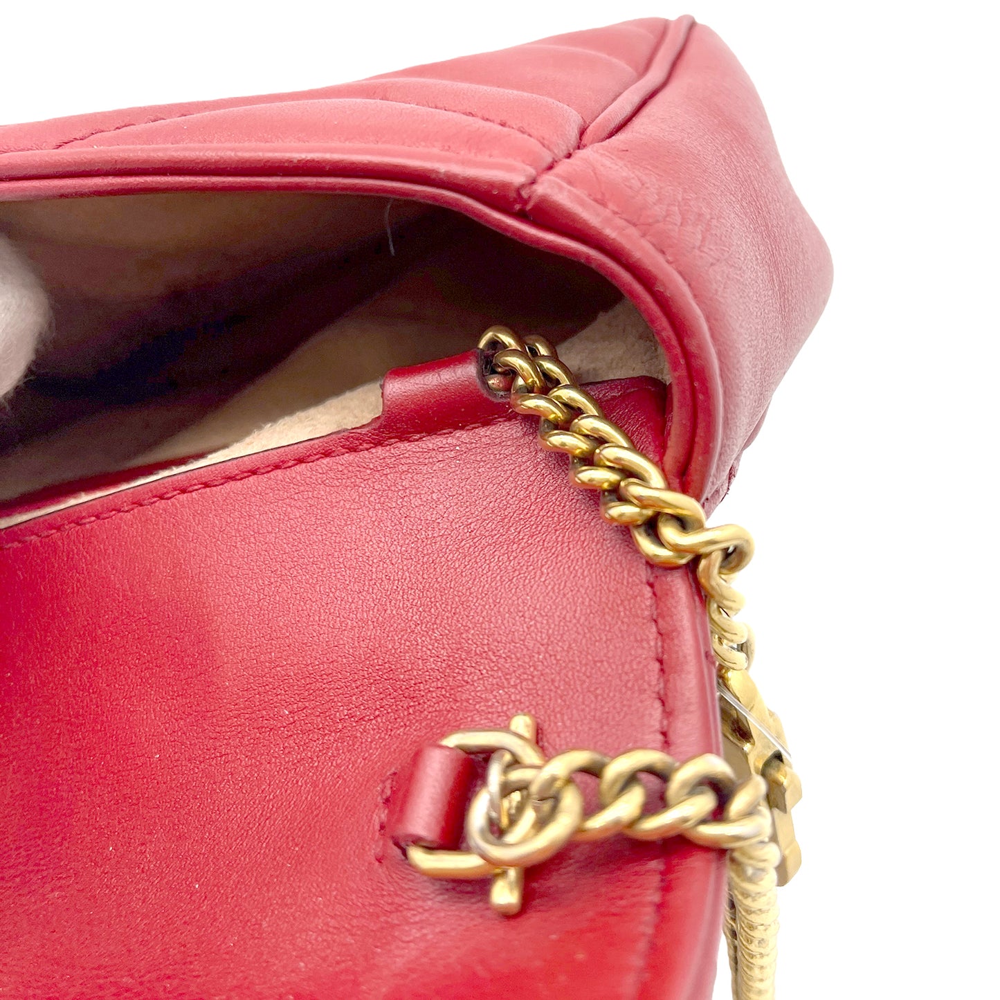 #1180 GUCCI Small GG Marmont Red Leather Matelassé Chevron Shoulder Bag