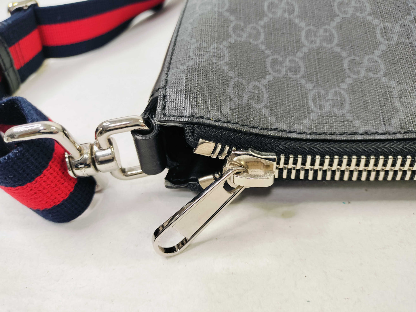 #1200 GUCCI Black GG Supreme Flat Messenger Web Crossbody