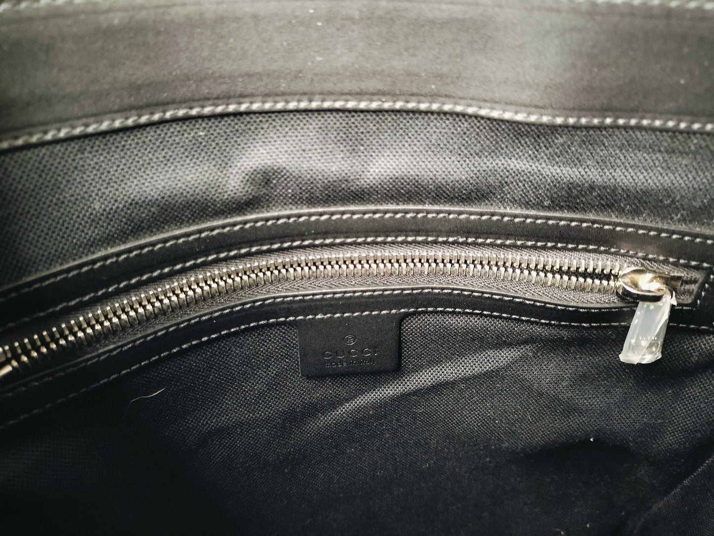 #1200 GUCCI Black GG Supreme Flat Messenger Web Crossbody