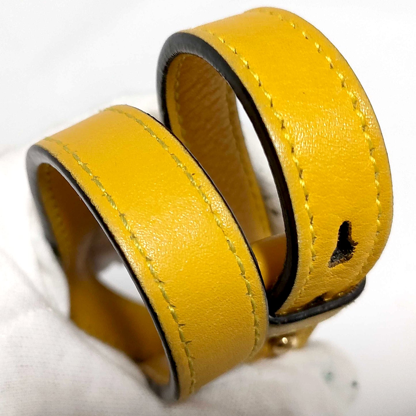 #1182 GUCCI GG Marmont Yellow Leather Matelassé Chevron Shoulder Bag