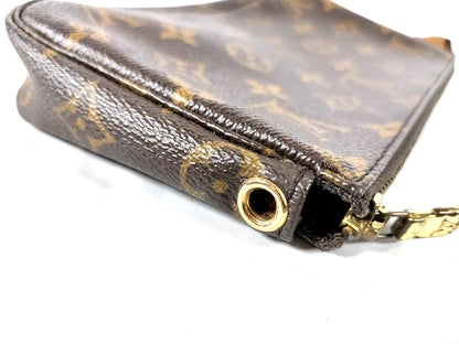 #1309 LOUIS VUITTON Monogram Accessory Pochette