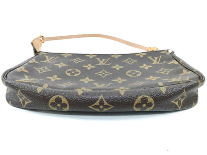 #1307 LOUIS VUITTON Monogram Pochette