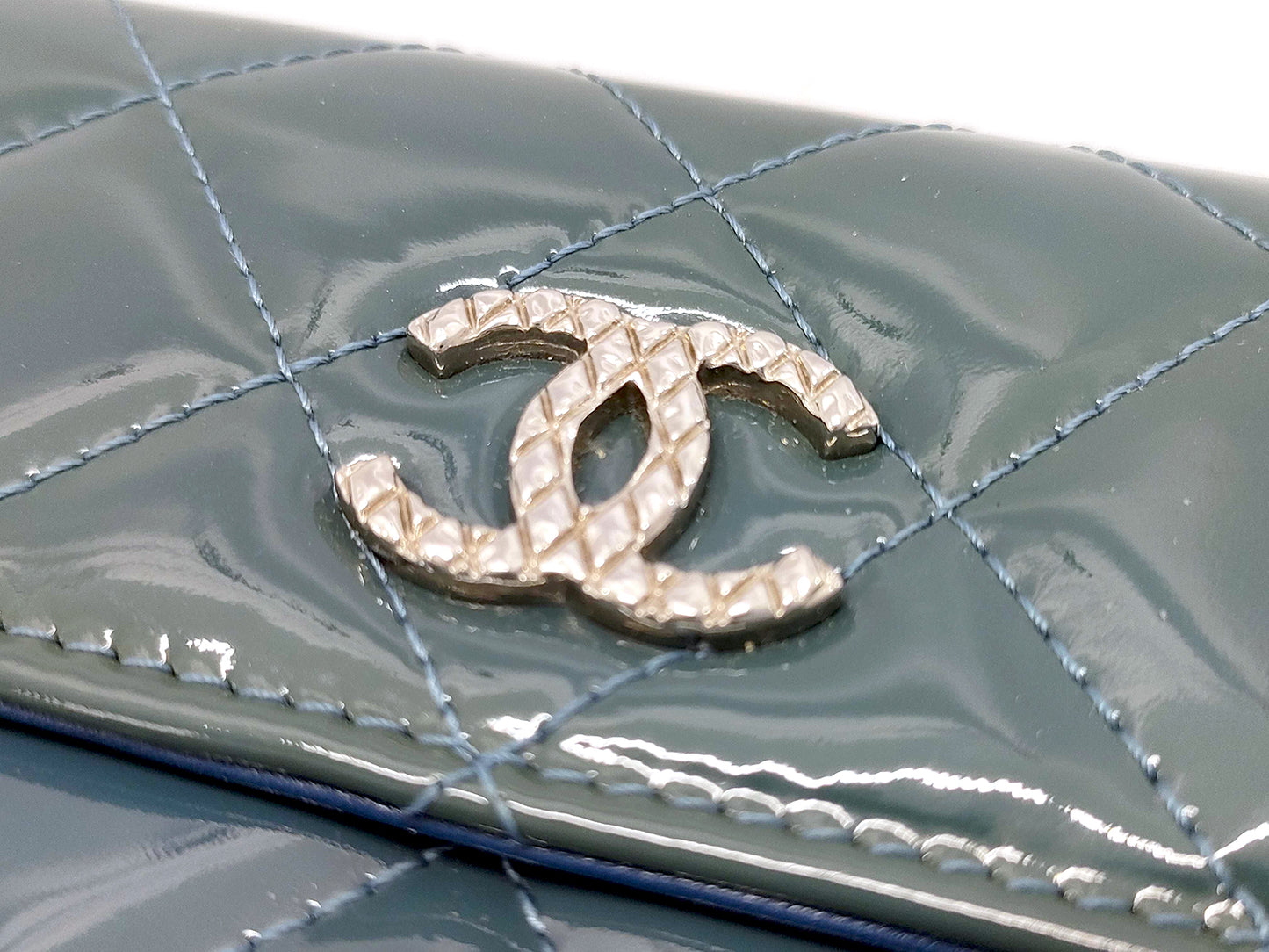 #1386 CHANEL Teal Blue Patent Leather Matelassé Continental Wallet