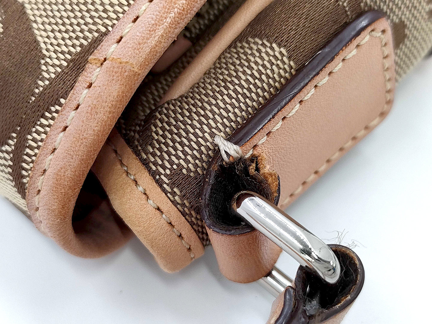 #1204 COACH Mini Field Shoulder Bag