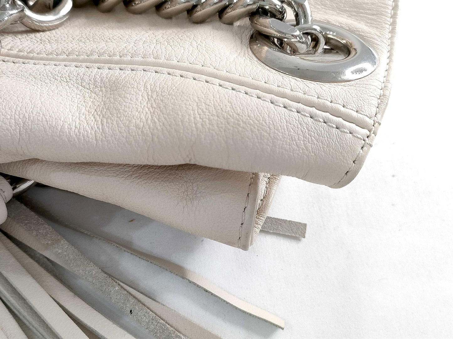 #1420 MARIO VALENTINO Luisa Diamond Leather Shoulder Bag