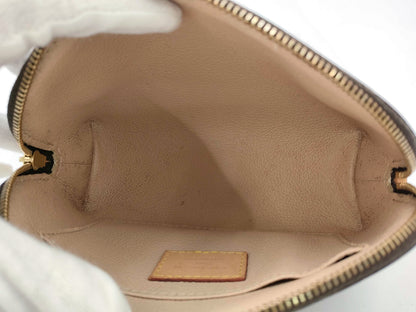 #1374 LOUIS VUITTON Monogram Accessory Pouch