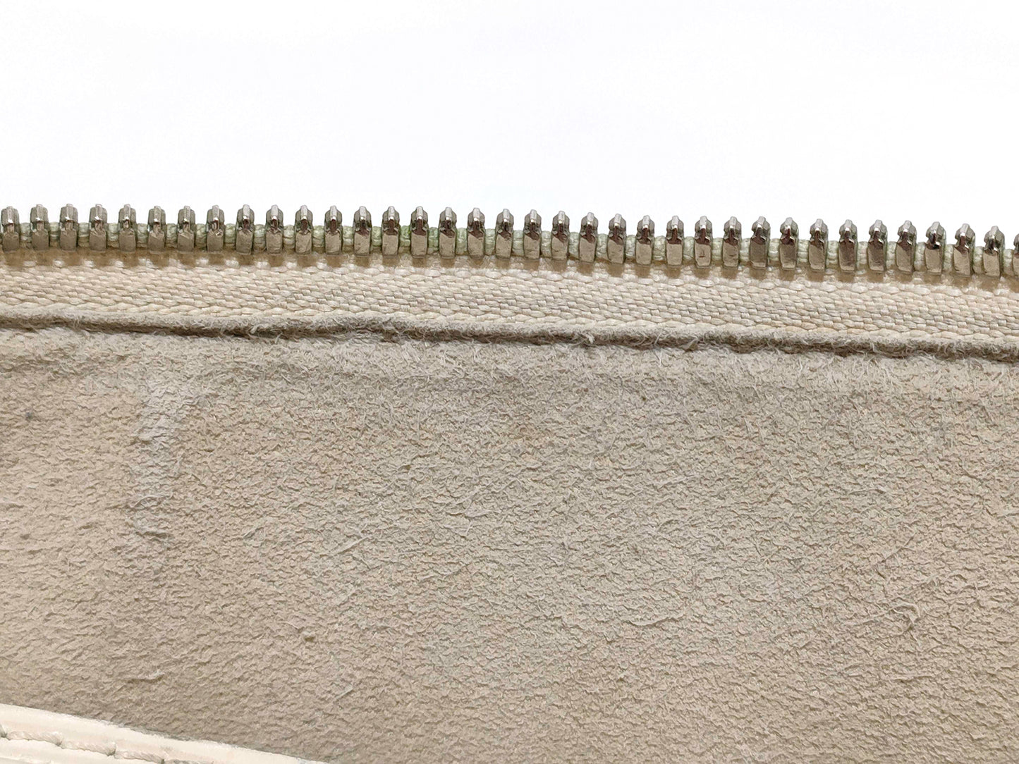 #1370 LOUIS VUITTON Cream Epi Leather Alma with Storage Box, Lock & Key