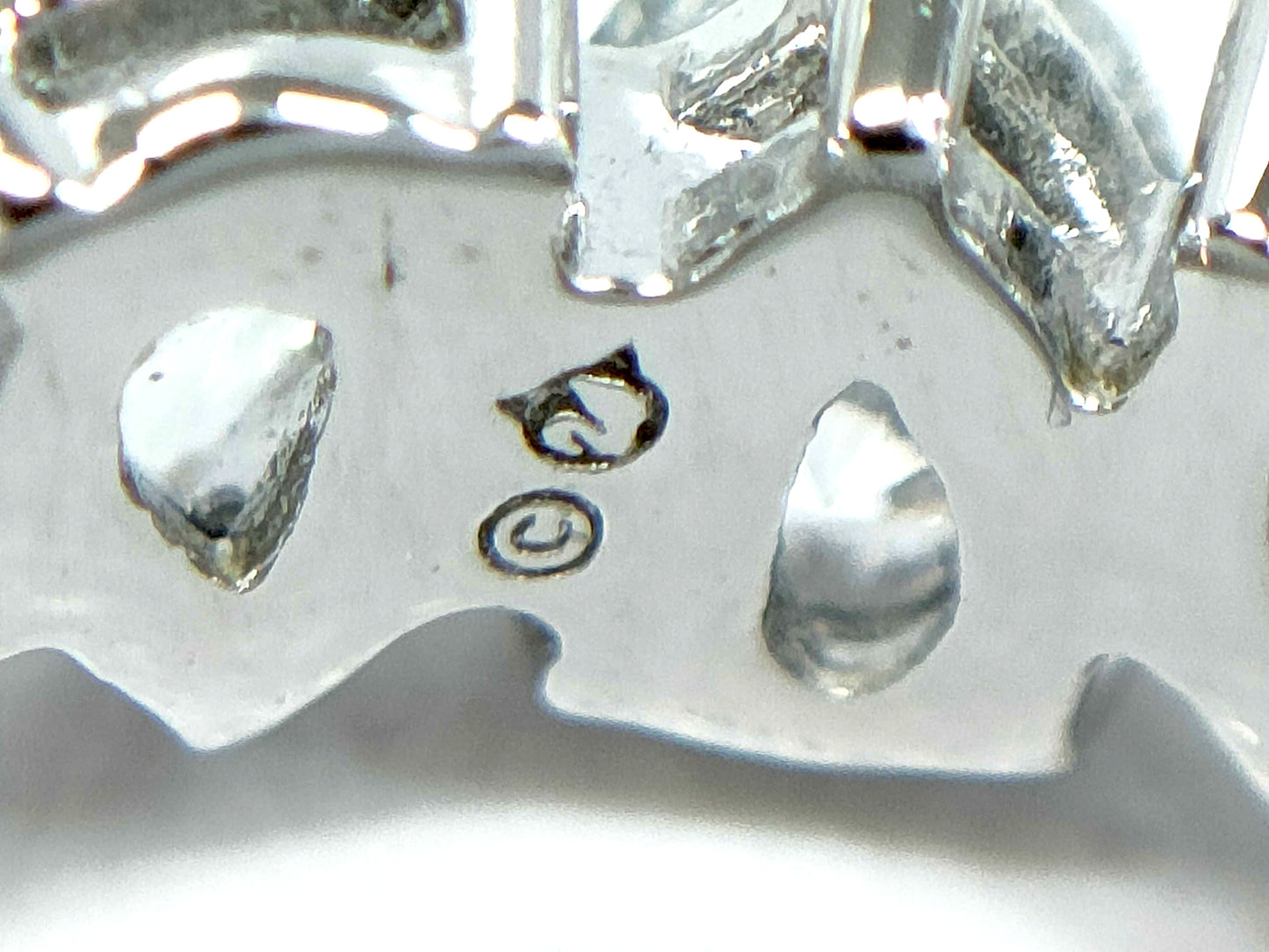 #1449 SWAROVSKI Matrix Vittore Ring Size 52