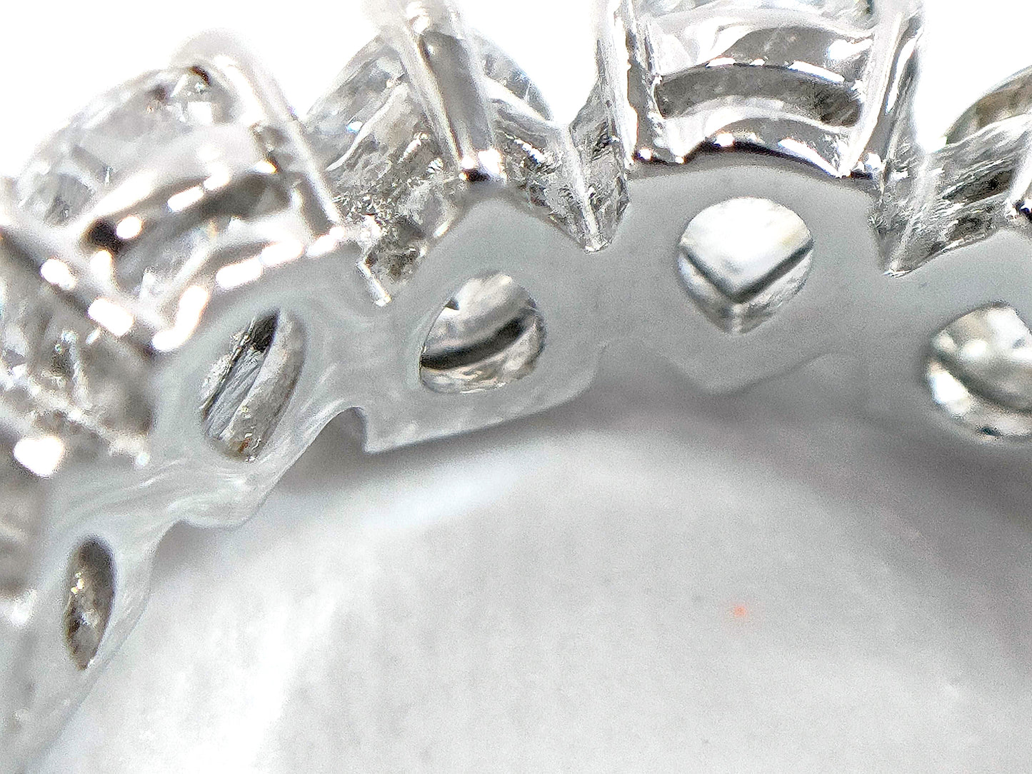 #1449 SWAROVSKI Matrix Vittore Ring Size 52