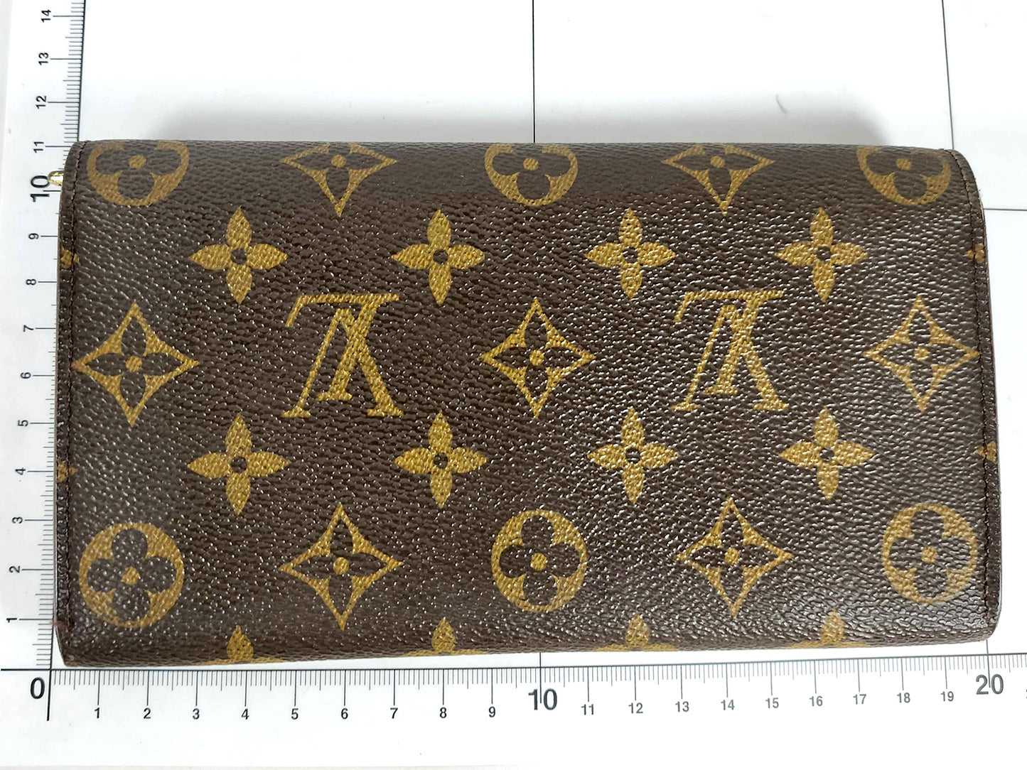 #1458 LOUIS VUITTON Monogram Bi-fold Long Wallet