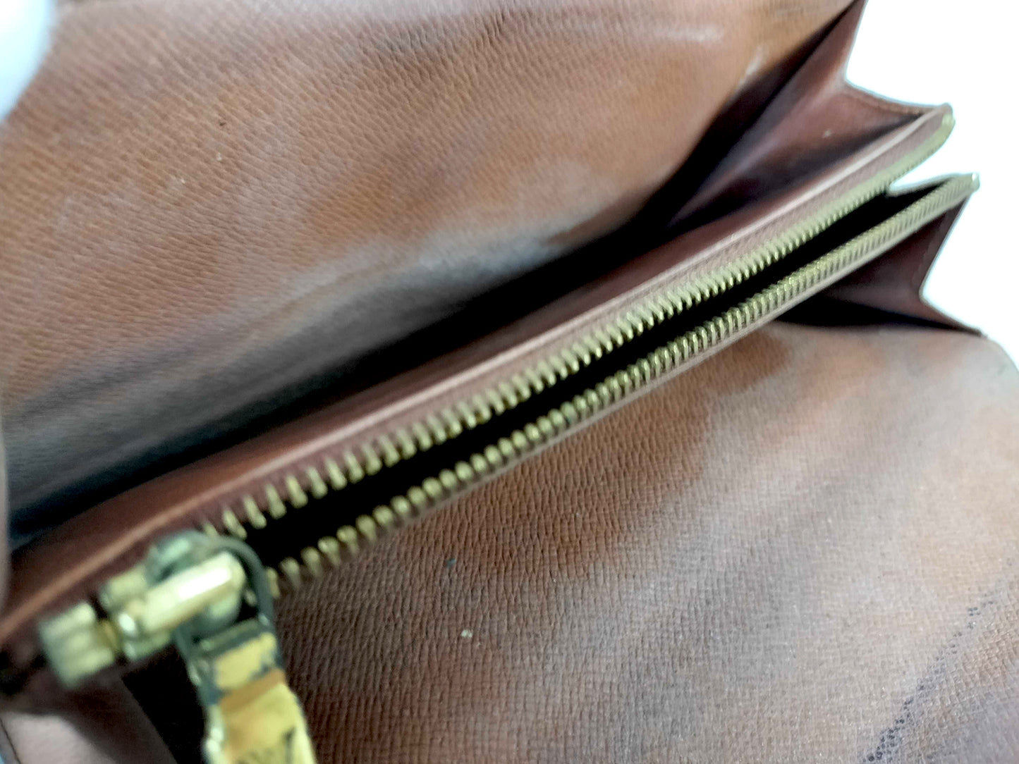 #1458 LOUIS VUITTON Monogram Bi-fold Long Wallet