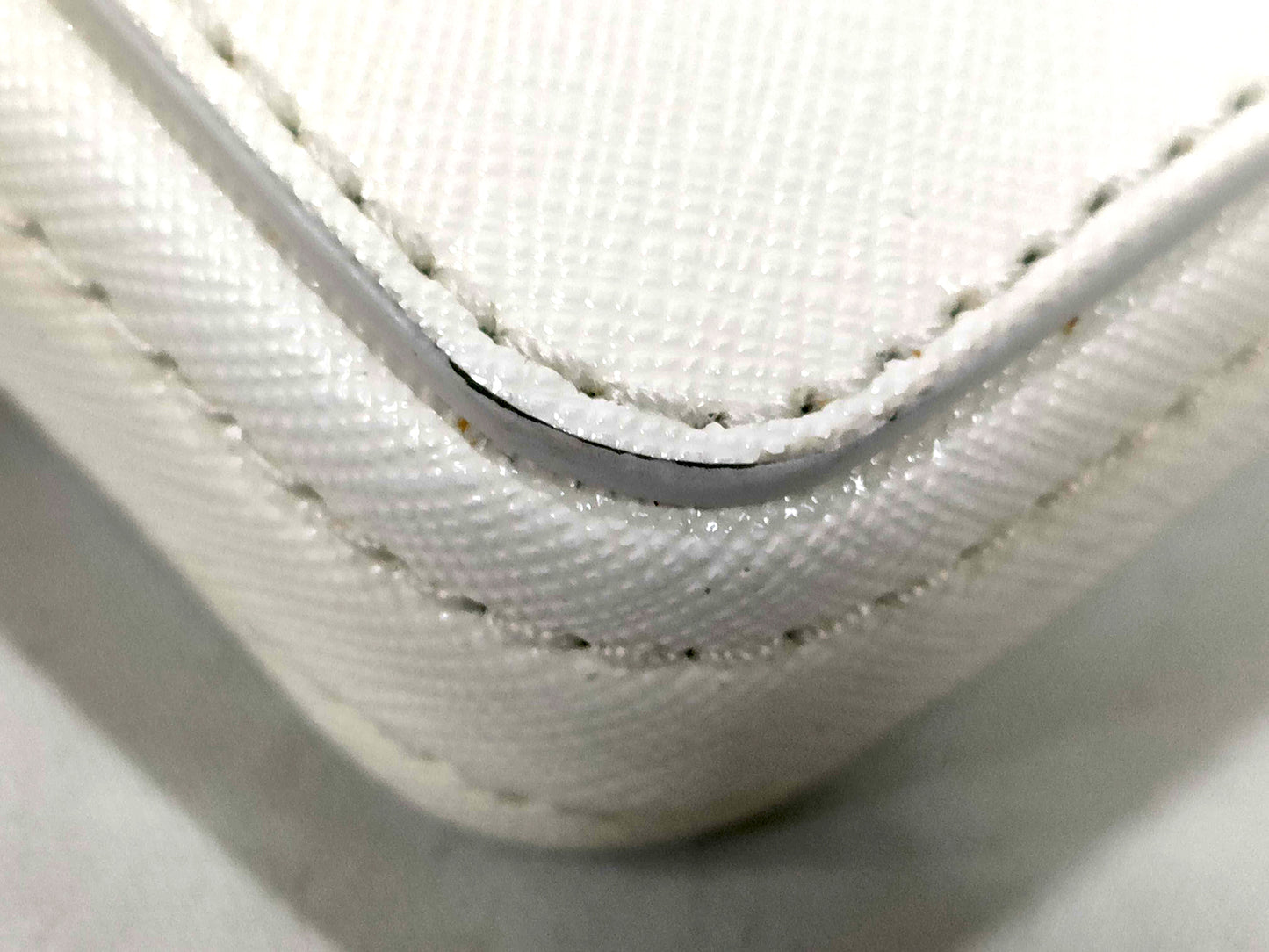 #1385 MARC JACOBS Saffiano Leather Snapshot Camera Micro Crossbody