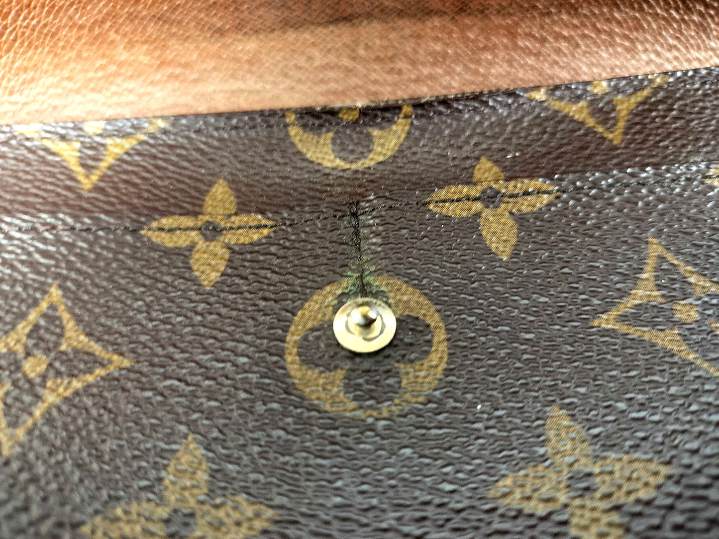 #1456 LOUIS VUITTON Monogram Bi-fold Long Wallet