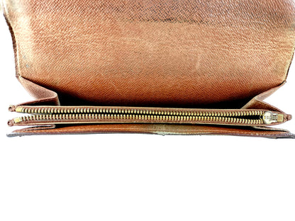 #1456 LOUIS VUITTON Monogram Bi-fold Long Wallet
