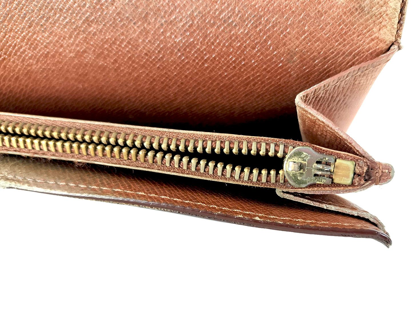 #1456 LOUIS VUITTON Monogram Bi-fold Long Wallet