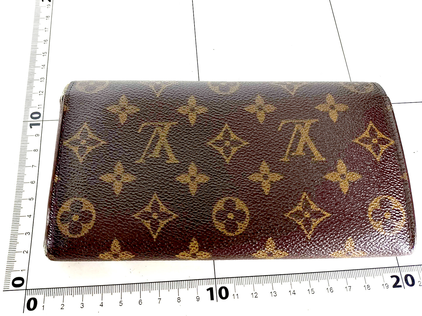 #1456 LOUIS VUITTON Monogram Bi-fold Long Wallet