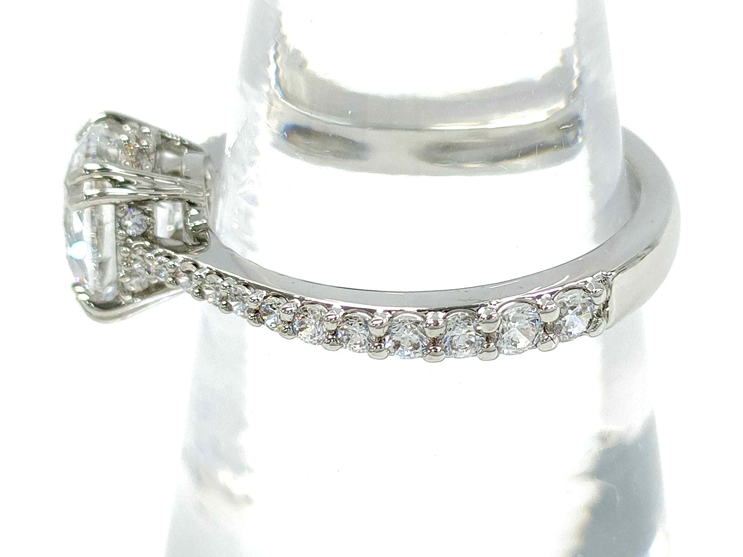 #1448 SWAROVSKI Stilla Cocktail Ring Size 52