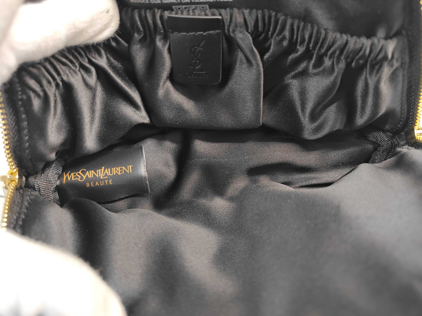 #1415 SAINT LAURENT YSL Beauté Vanity Case