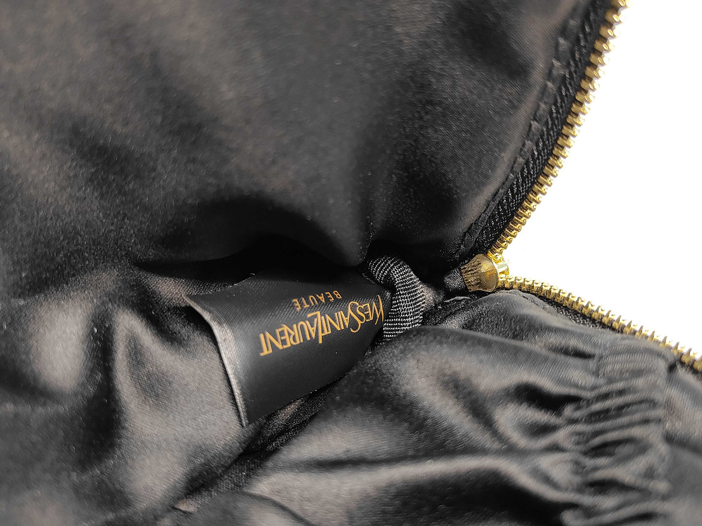 #1415 SAINT LAURENT YSL Beauté Vanity Case