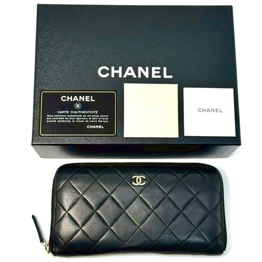 #3218 CHANEL Black Lambskin Leather Matelasse Zip Wallet