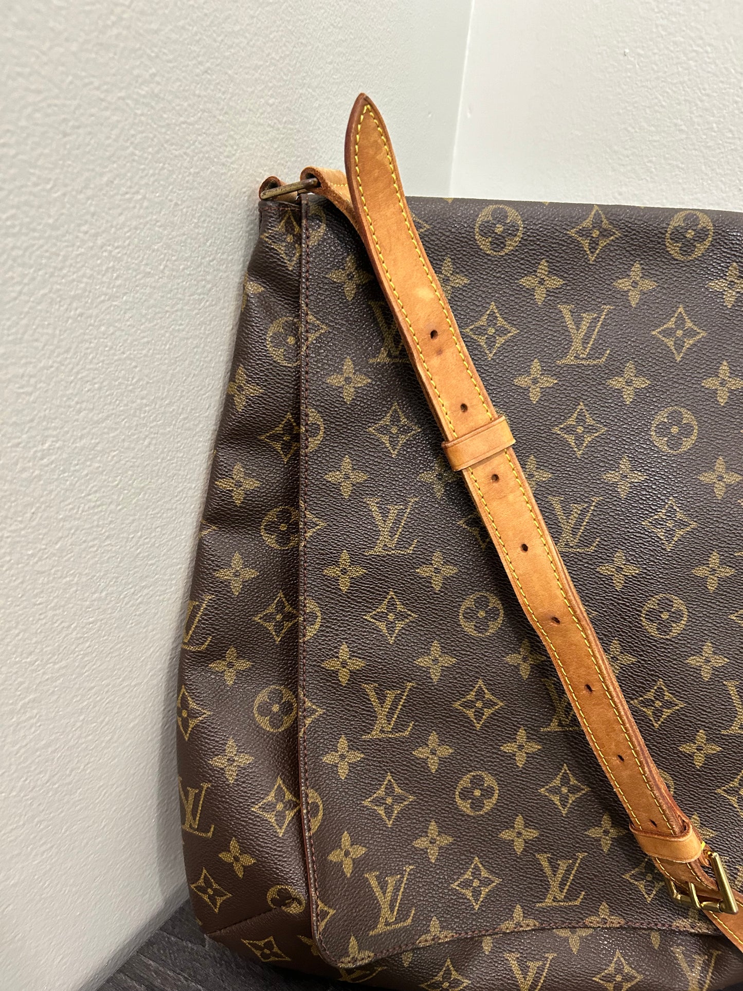 SOLD! Louis Vuitton Monogram Salsa Musette GM & Wallet