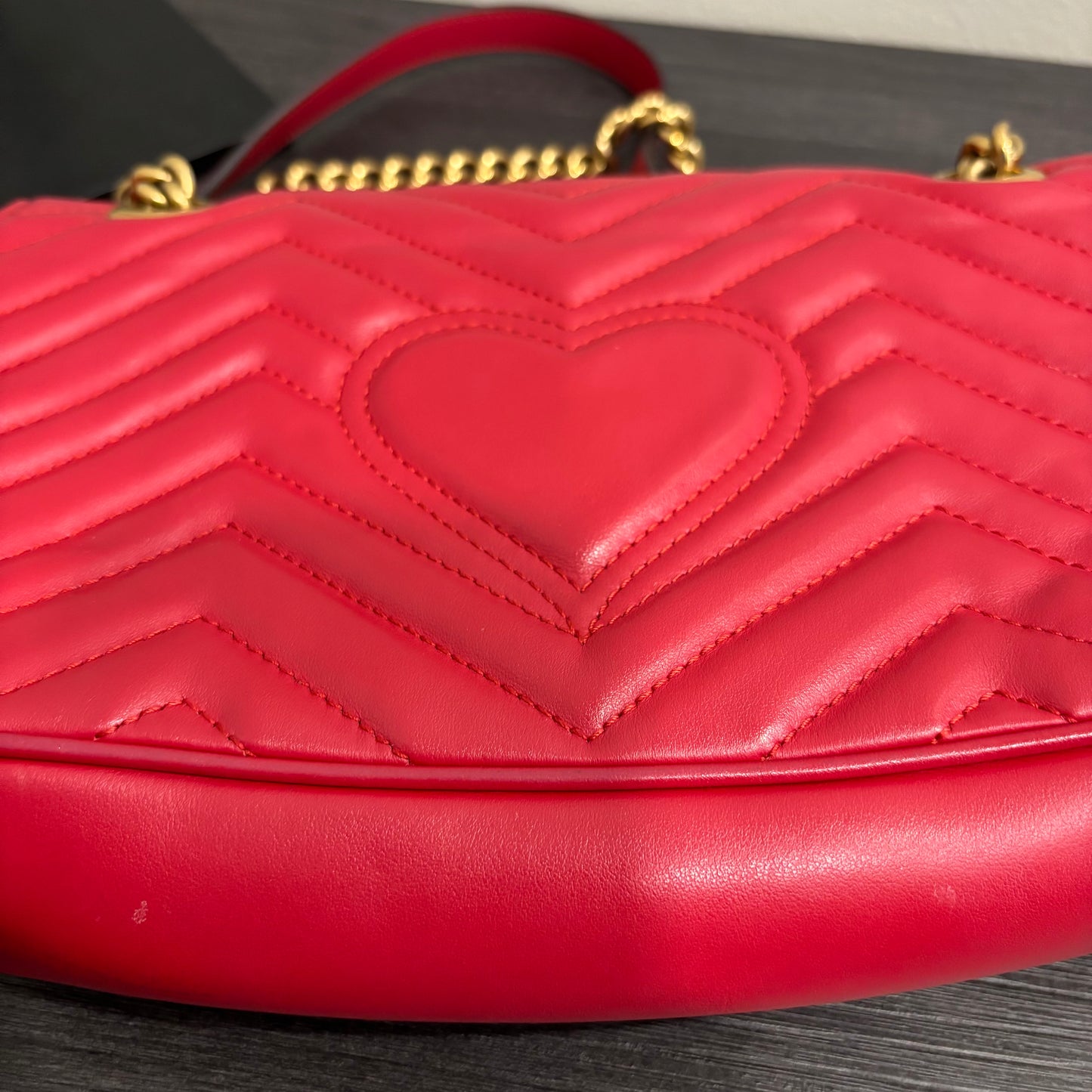 8866 GUCCI Red Small Marmont MSRP $2600