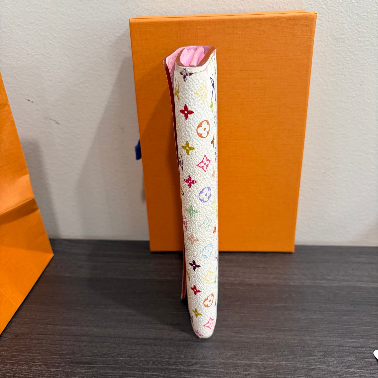 #1101-03 LOUIS VUITTON x MURAKAMI White & Pink Sarah Wallet with Removable Chain