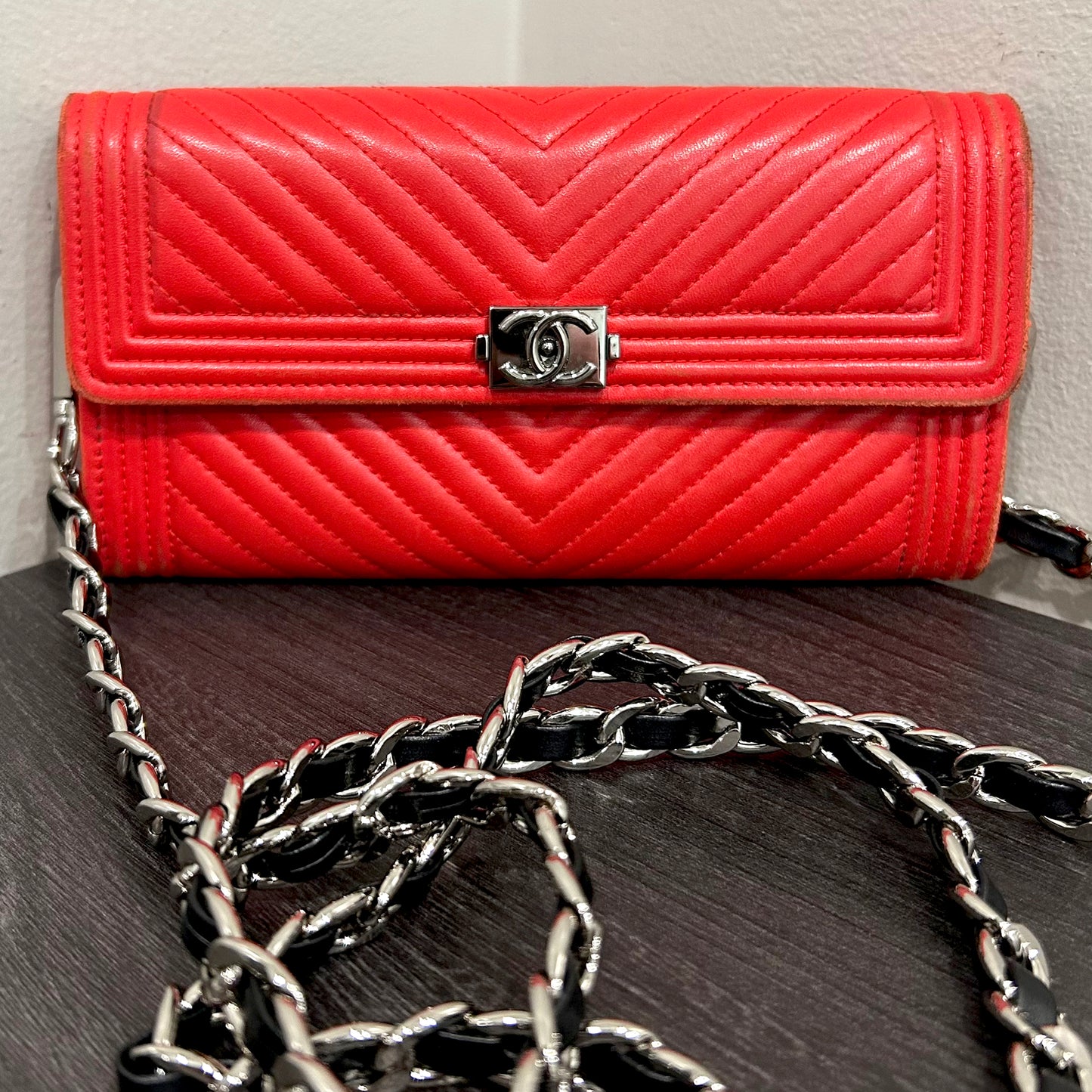 #287 CHANEL Wallet on Chain