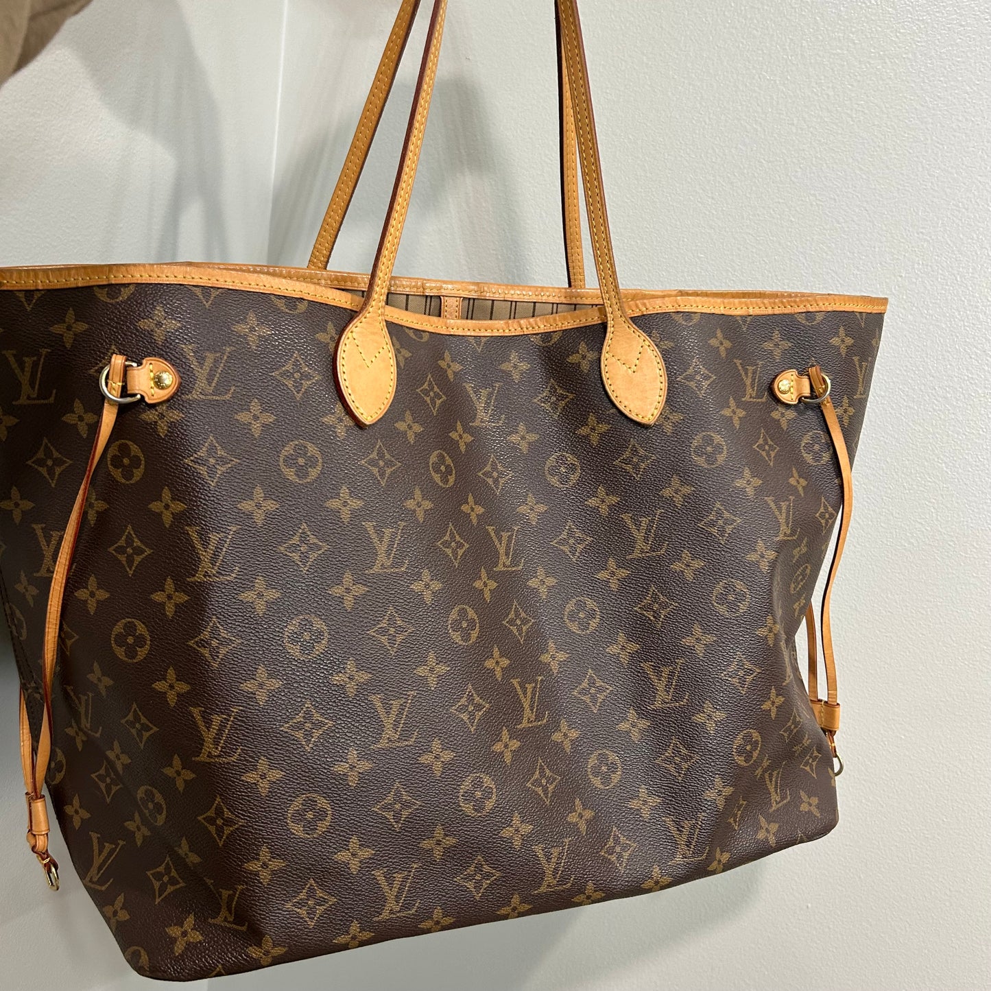 Louis Vuitton Monogram Neverfull GM w/ Pouch