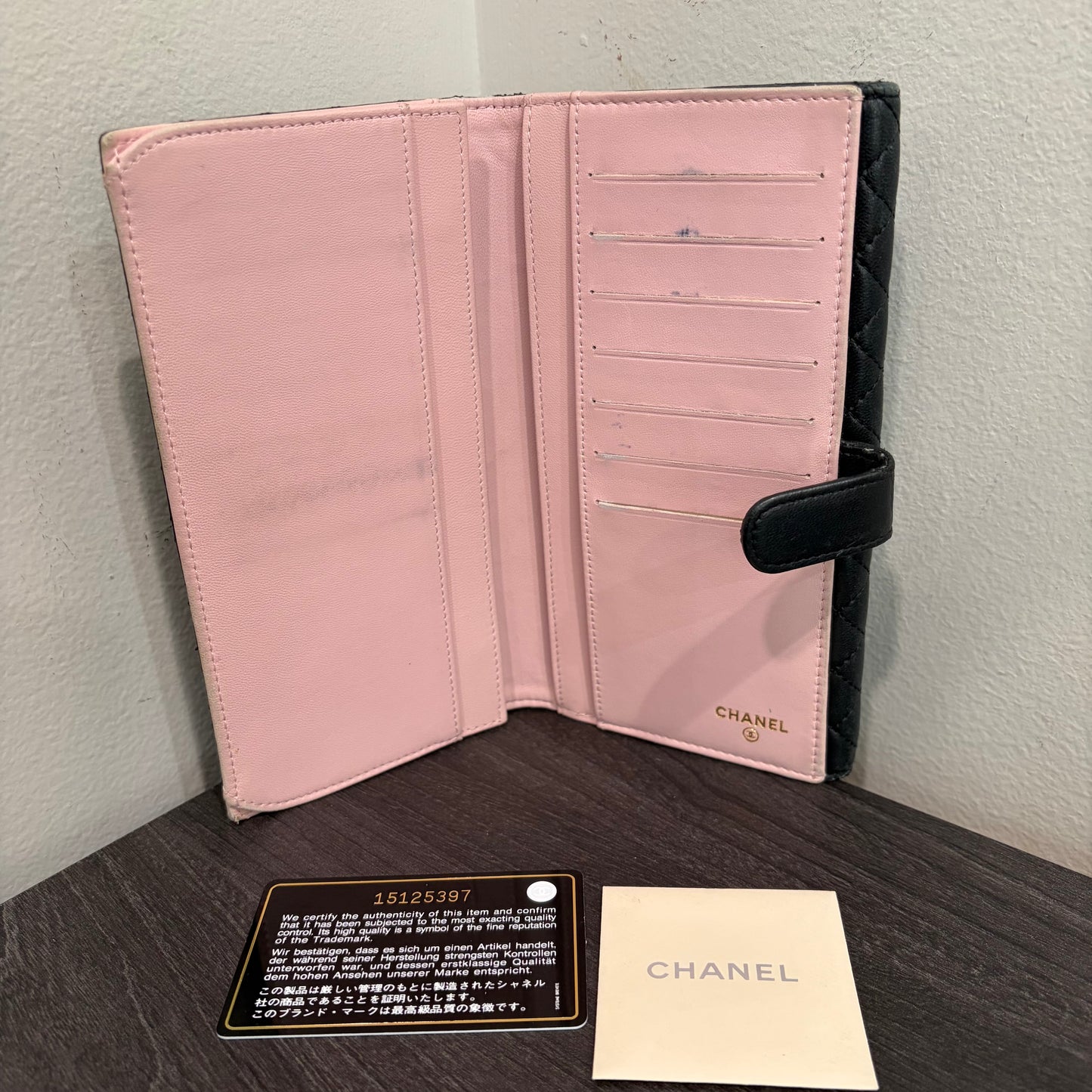 #3229 CHANEL Black Micro Quilt Wallet