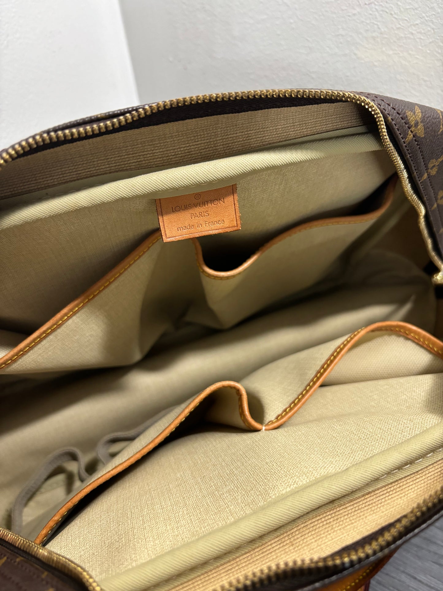 #223 LOUIS VUITTON Deauville