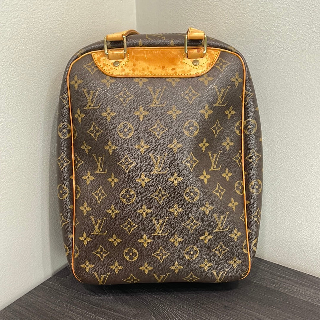 SOLD! Louis Vuitton Monogram Excursion Bag