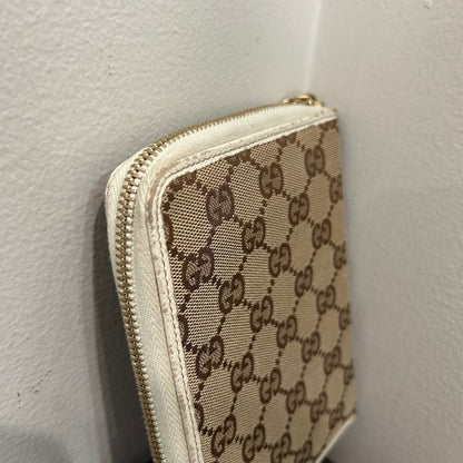 #177 GUCCI Canvas Day Planner