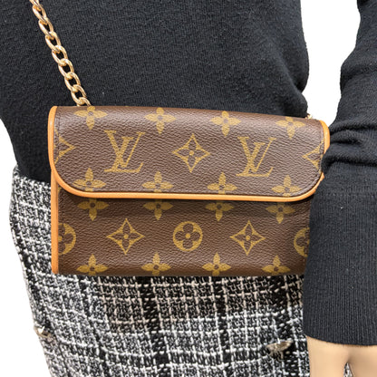 #8246 LOUIS VUITTON Monogram Florentine with Removable Chain